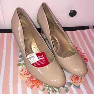 Dexflex Comfort Nude “Karma” SIZE 13! NWT